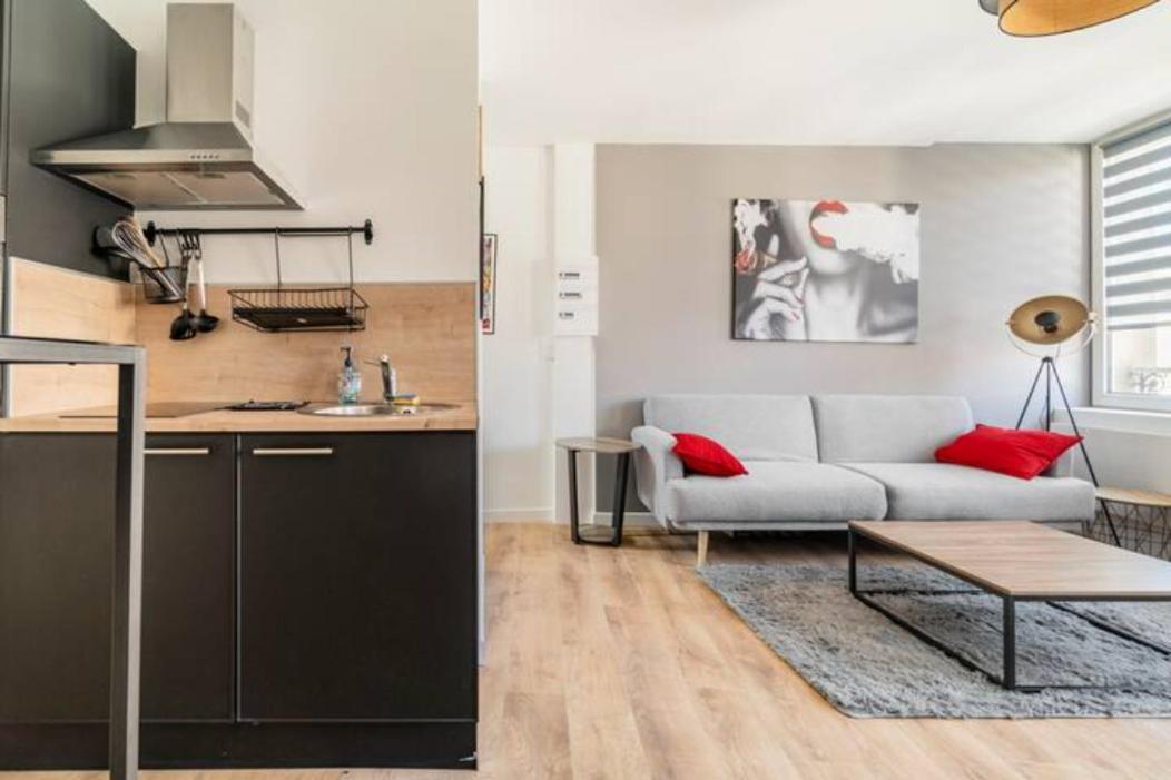 Voyage En Duplex En Hyper Centre Apartment วาลองเซียนส์ ภายนอก รูปภาพ